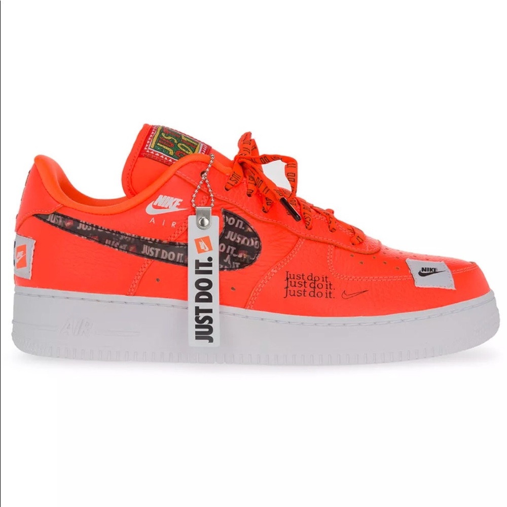 NIKE AIR FORCE 1 JDI COLLECTION
LIMITED EDITION